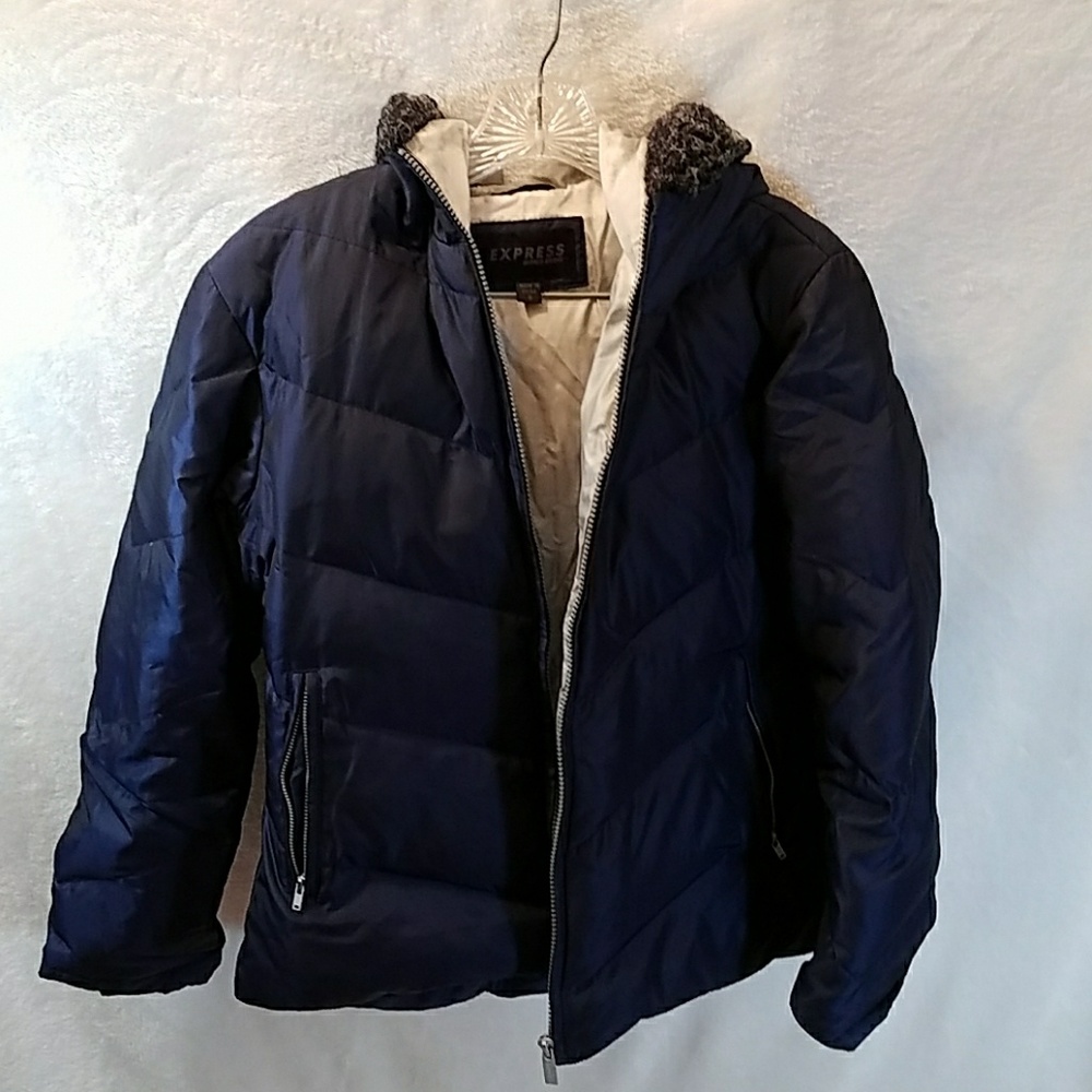 Express puffy jacket - Picture 2 of 8